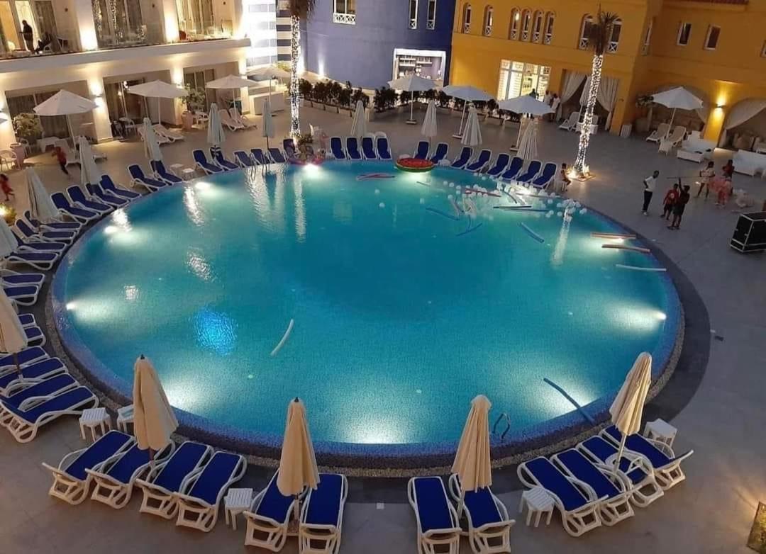 Premium Sea Porto Marina Suite 阿莱曼 外观 照片